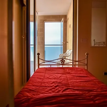 La Casa Al Faro Apartment Bari Exterior photo